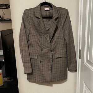 Showpo. Brown Plaid Shoulder Pad Blazer